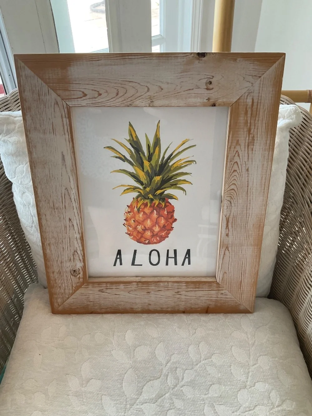 ALOHA Pineapple Hanging Picture 🍍